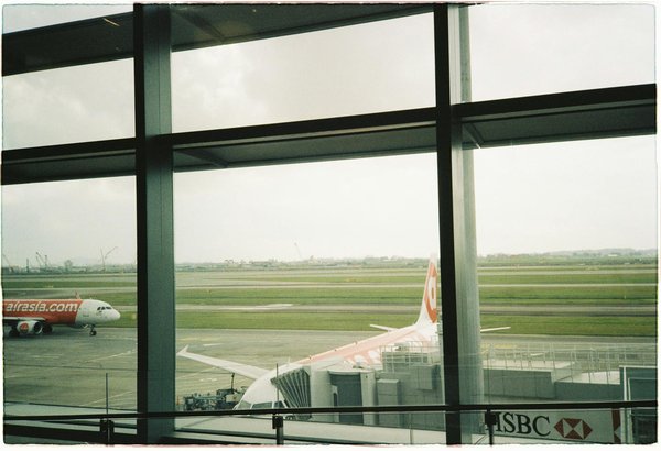 Quelle croisière offre des ateliers de couture avec des artisans locaux en Italie?